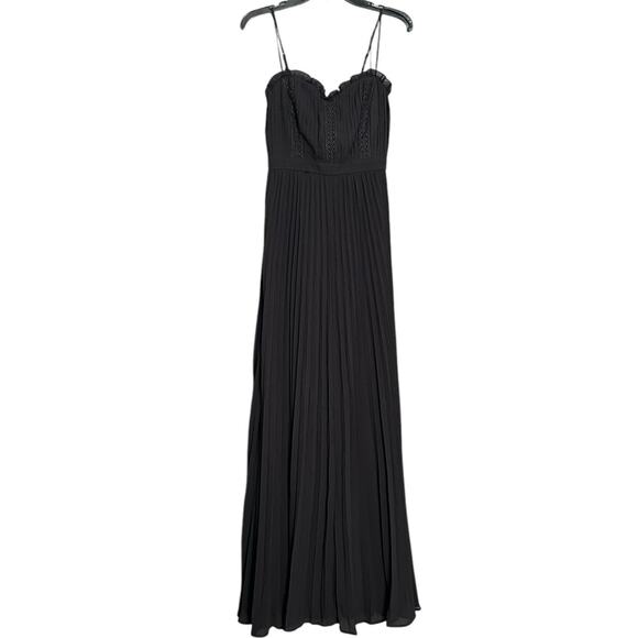 Lulu's Black Pleated Maxi Dress - Picture 3 of 7
